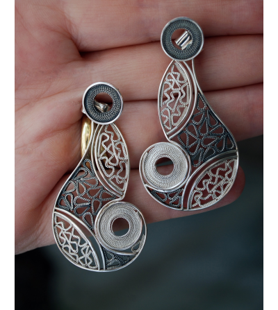 Chandelier earrings: abstract design filigree earrings in natural and oxidized silver